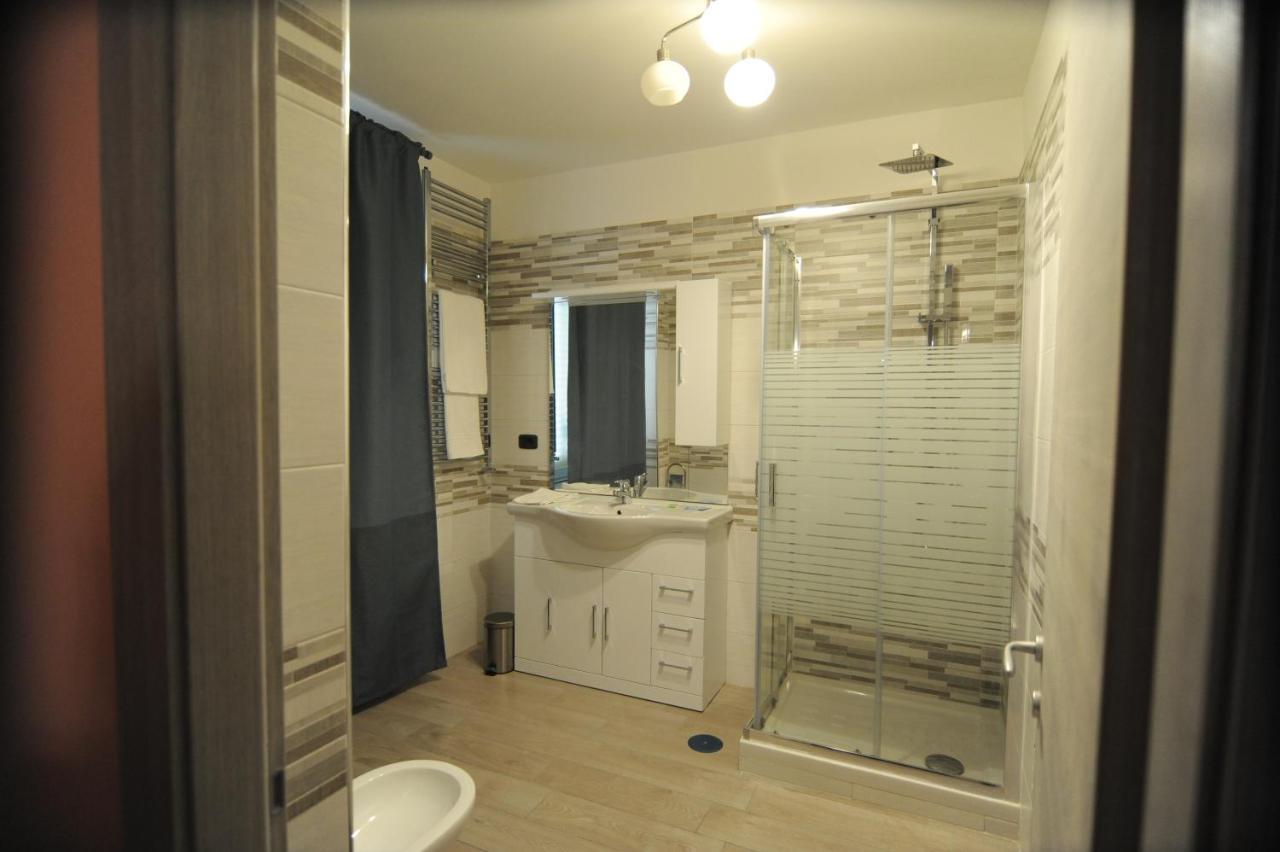 Tartaglione Bed & Breakfast กาแซร์ตา ภายนอก รูปภาพ